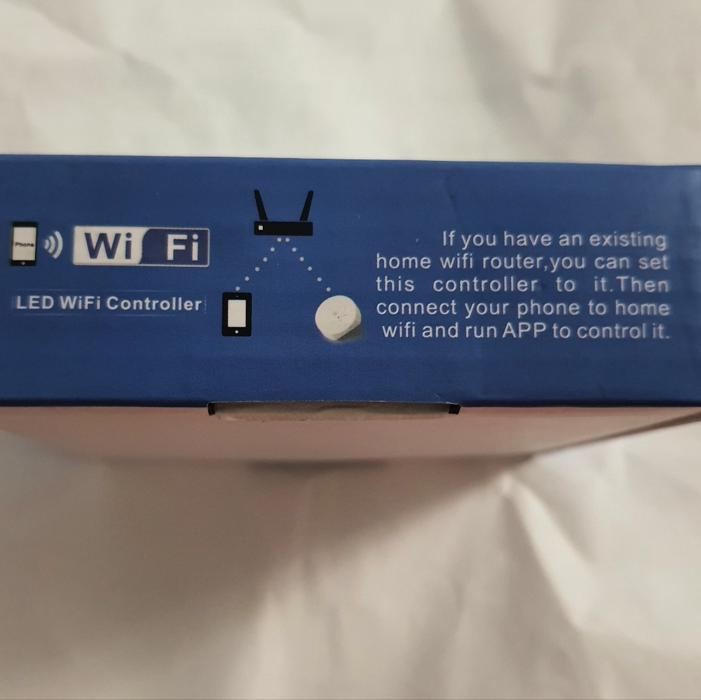 WiFi LED Strip Light Controller - White - Picture 4 of 6